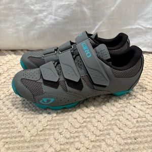 Giro Women's Riela R II MTB Cycling Shoe Dark Shadow/Glacier Size 8.5
